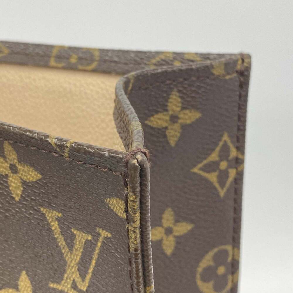 LOUIS VUITTON Brown Monogram Tote Bag - Picture 10 of 13